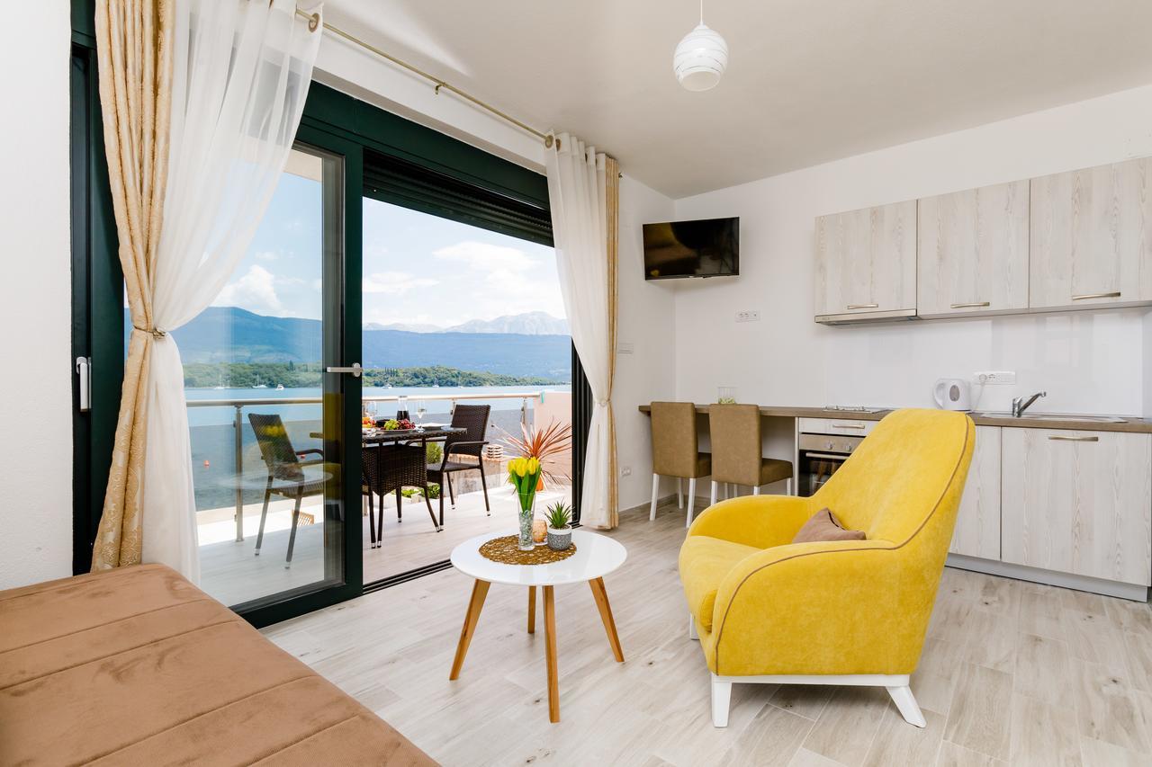 Mia * Tivat